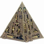 Pyramida 16 figur